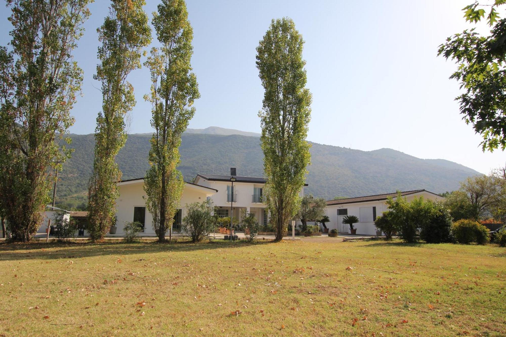 Villa Capodacqua Castrocielo Exterior photo