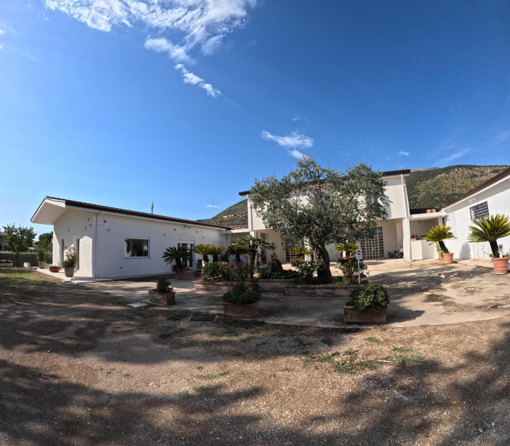 Villa Capodacqua Castrocielo Exterior photo